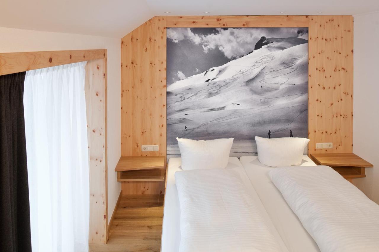 Mondschein Hotel Stuben am Arlberg Room photo